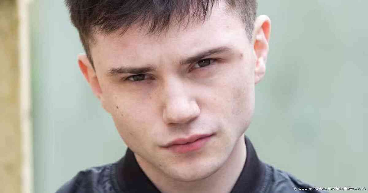 Hollyoaks teenager set for huge return as iconic character recast confirmed