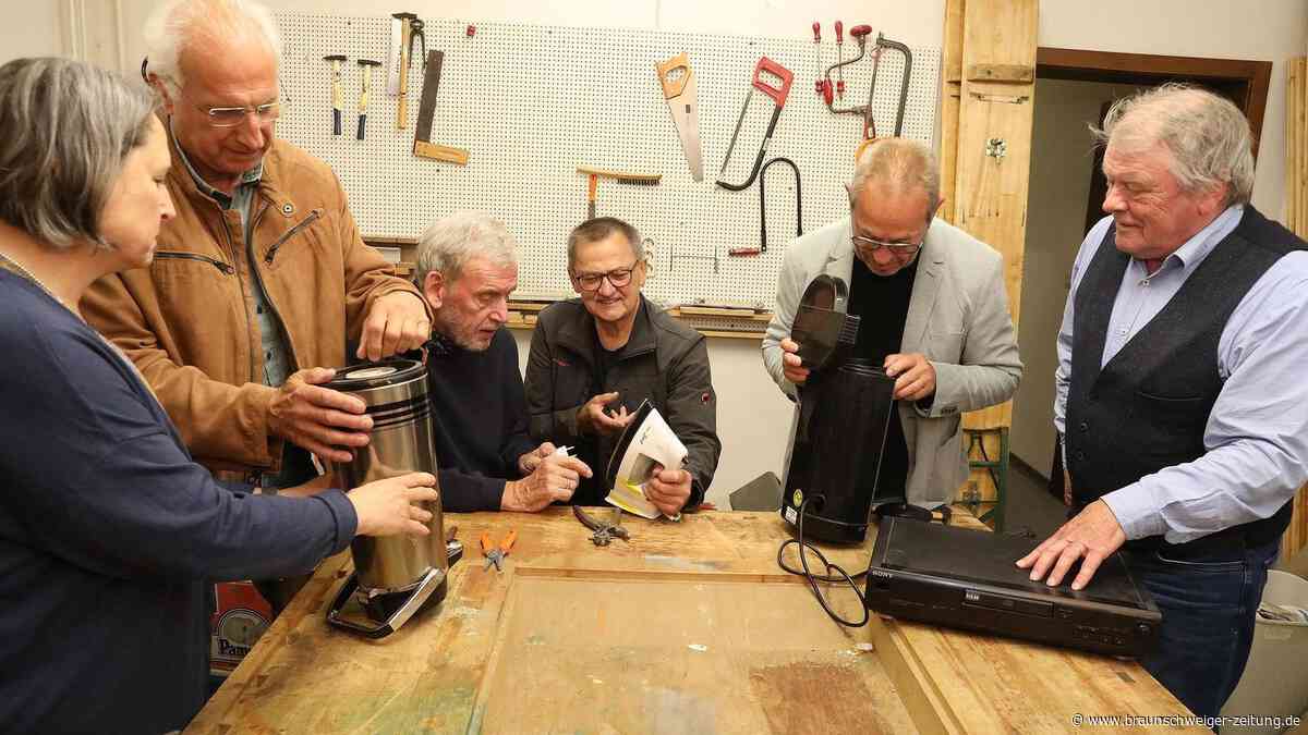 Bügeleisen kaputt? Jetzt bekommt auch Gifhorn ein Repair Café