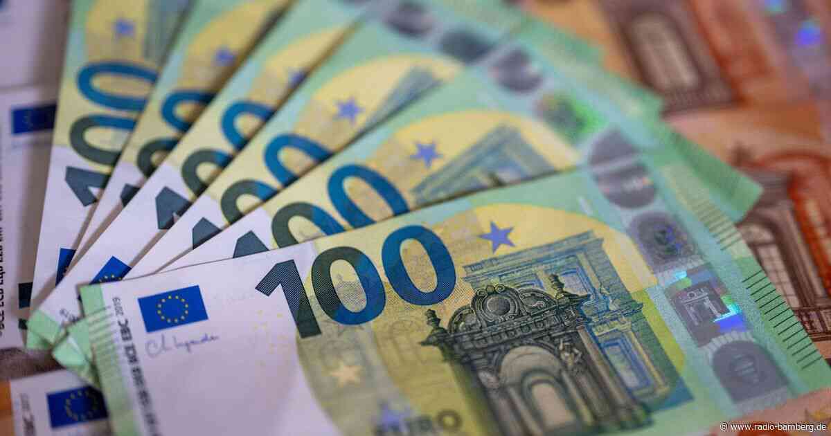 Mann bei Anlagebetrug um sechsstellige Summe gebracht