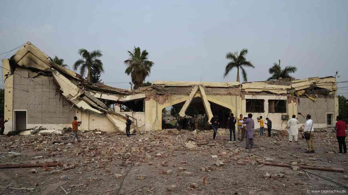 Wie mit Fakes der Konflikt zwischen Indien und Pakistan angeheizt wird