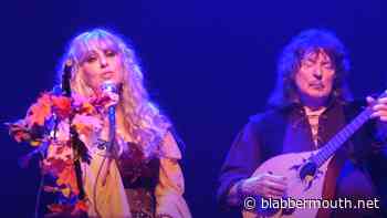 RITCHIE BLACKMORE And CANDICE NIGHT To Be Inducted Into 'Long Island Music And Entertainment Hall Of Fame'