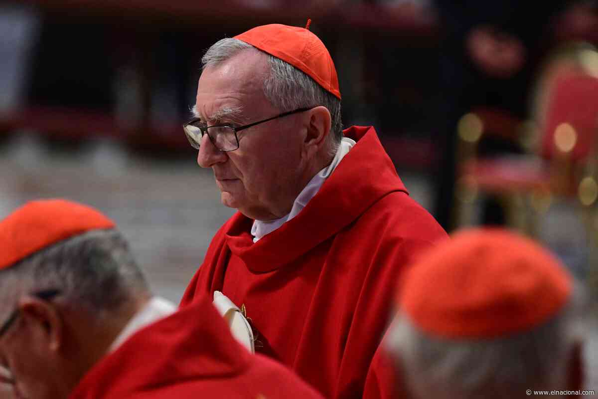«Suerte»: el curioso mensaje que recibió el cardenal Pietro Parolin en la misa antes del cónclave