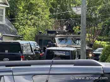 FBI on scene of armed standoff in N. Arlington neighborhood