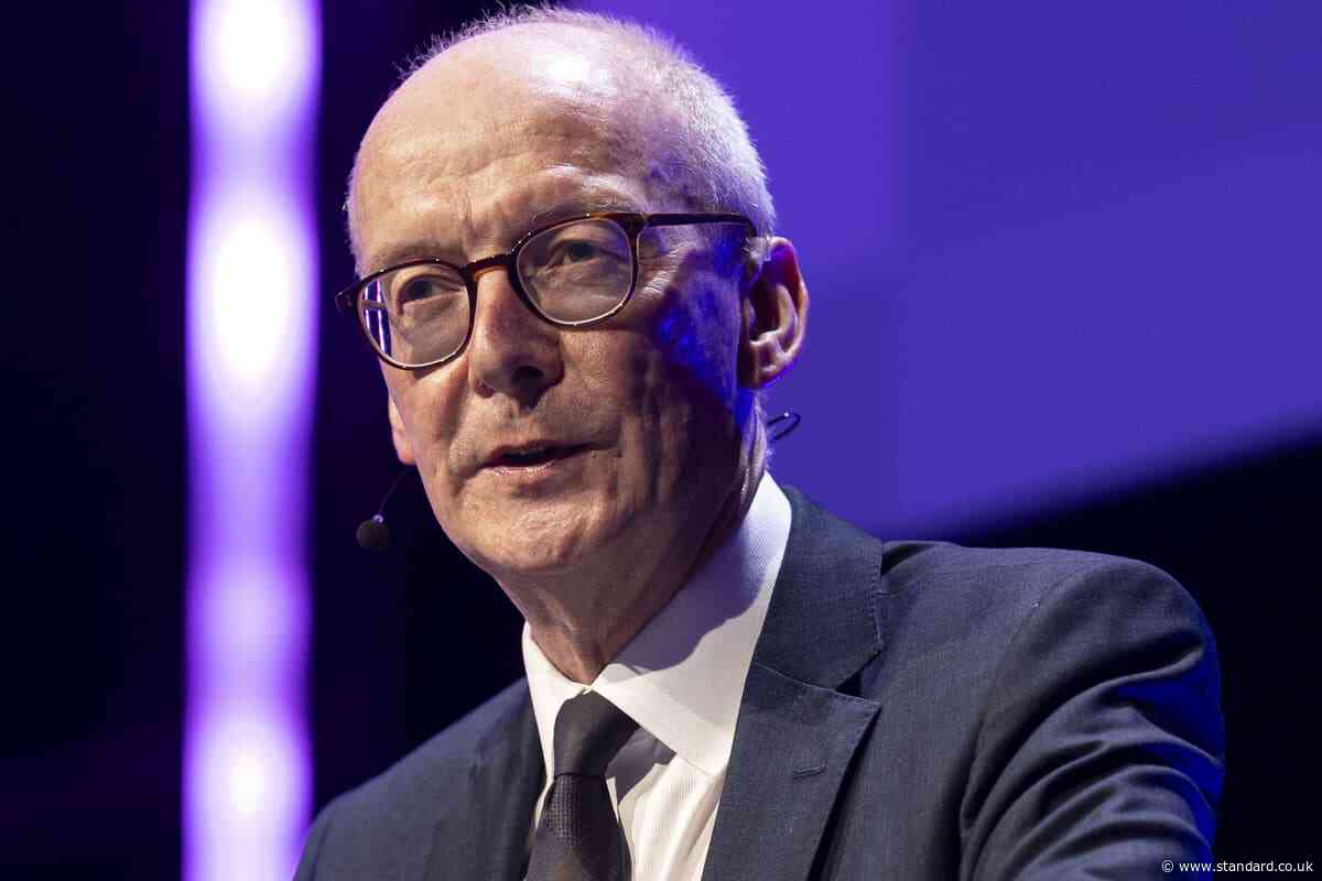 Labour MPs urged to focus on future amid post-election discontent