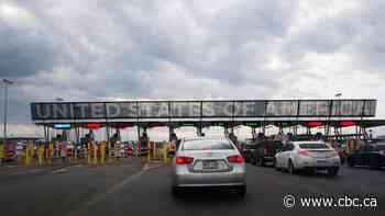 Quebec border sees asylum claims double between March and April