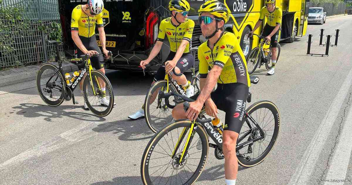 Ploeg Visma-Lease a Bike ondervindt meteen de uitdagingen van fietsen in ’Giro-startland’ Albanië: ’Oppassen voor ongelukken’
