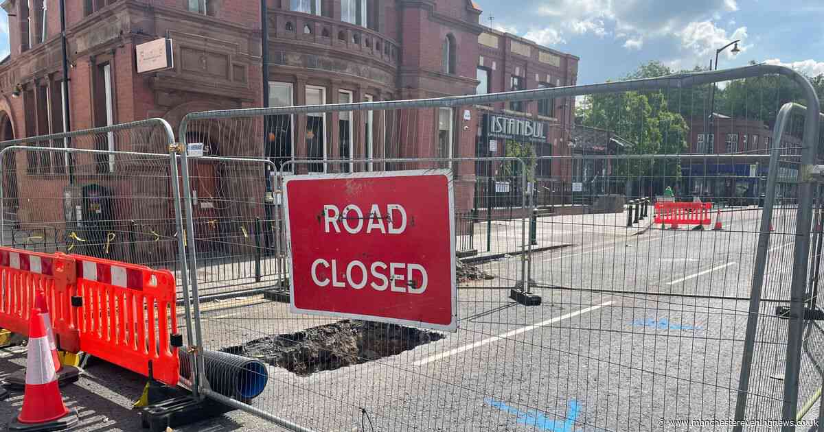 "We are suffering": Businesses struck by 'eerie' high street compared to the Covid lockdown after collapse on Bury New Road