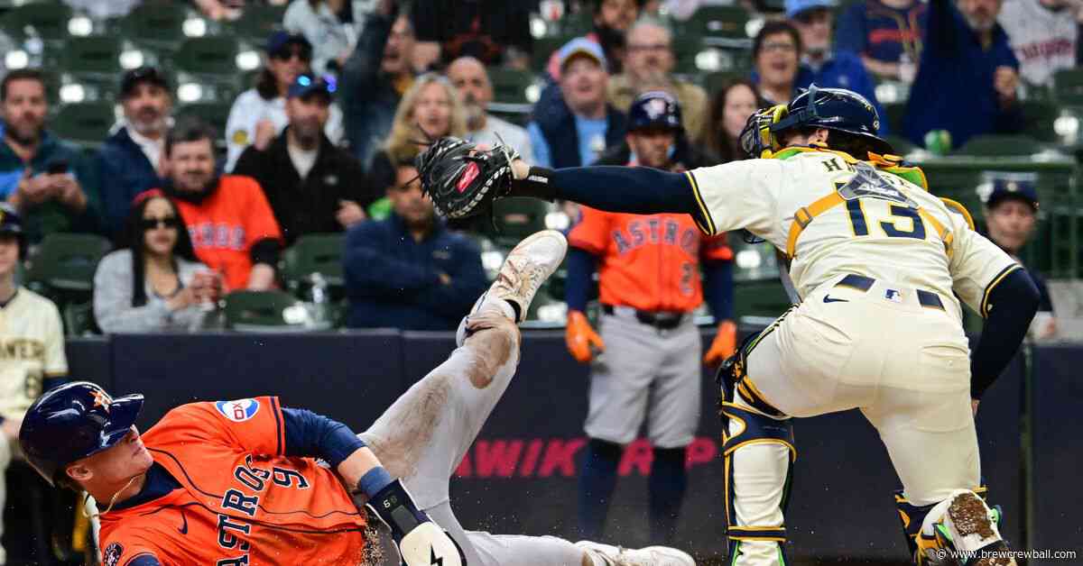 Brewers’ three-game win streak comes to an end in loss to Astros, 9-1
