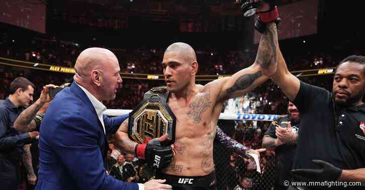 Alex Pereira claims he was ‘hacked’ after controversial UFC tweet