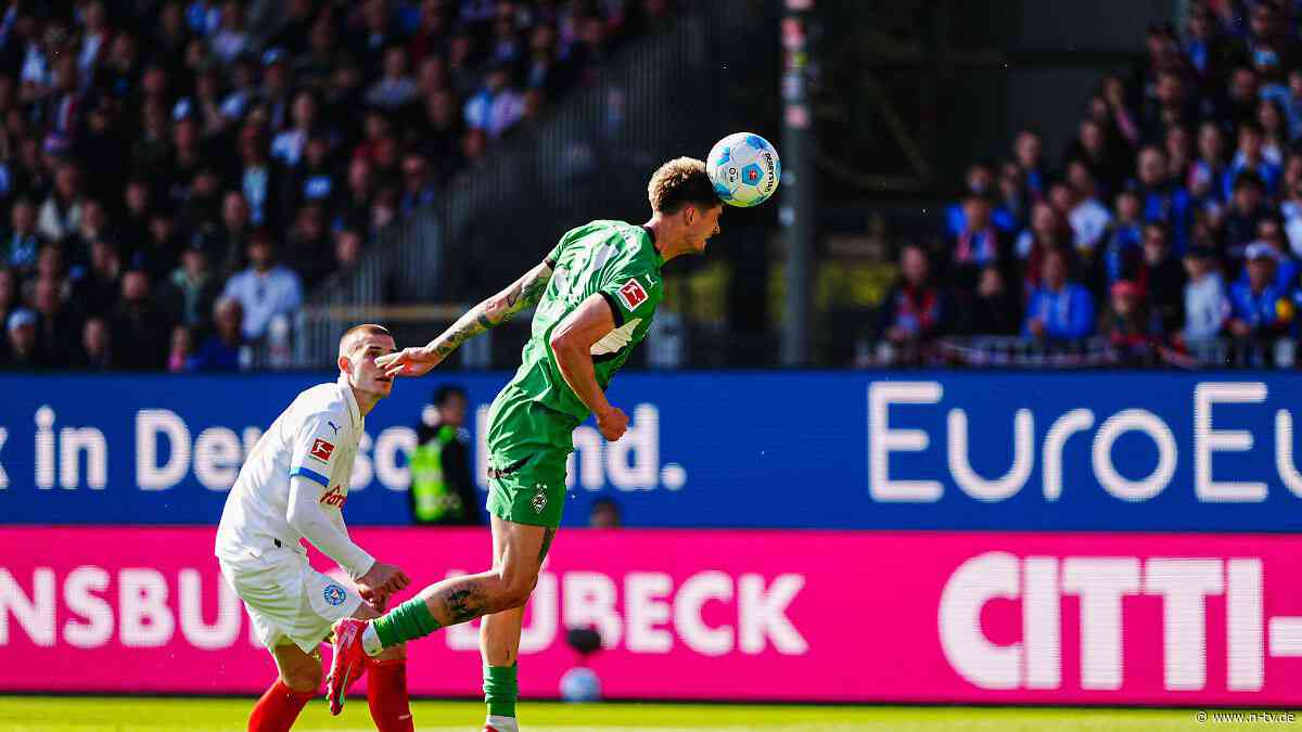 Mitspieler wohl gegen ihn: Gladbach-Stürmer geht auf eigenen Verein los