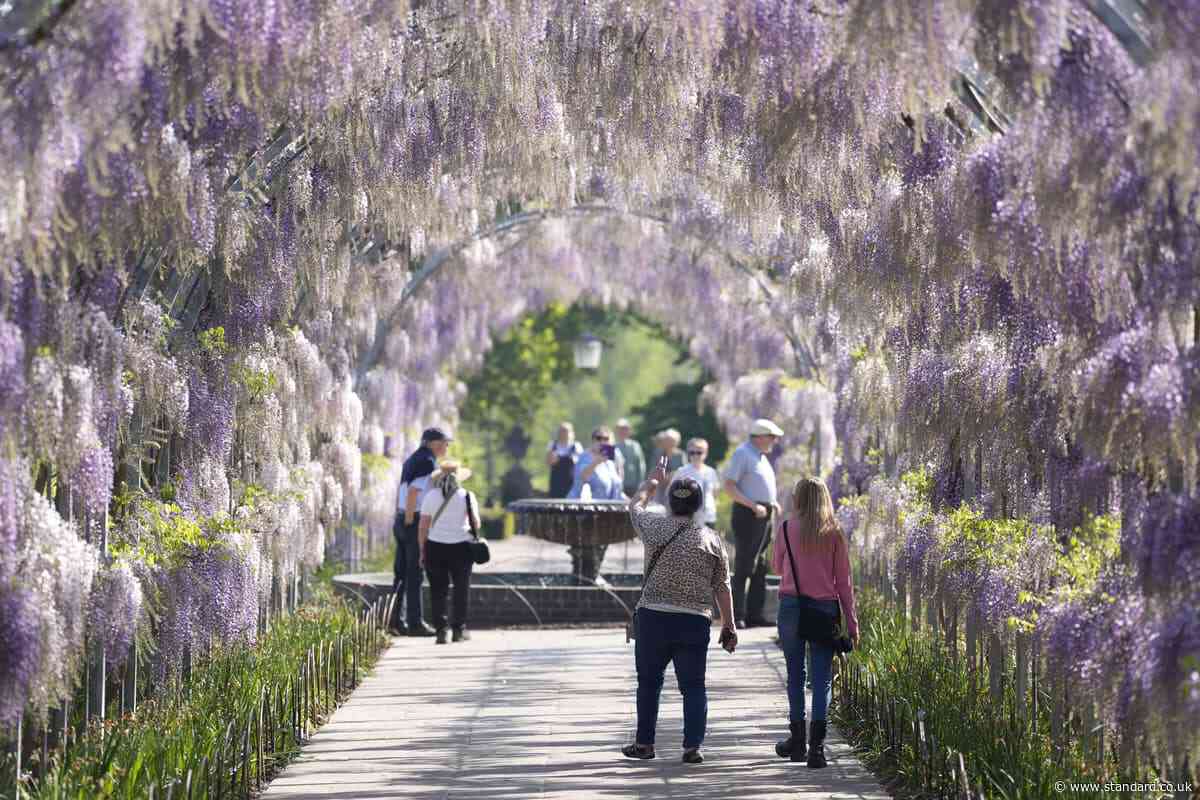 UK set for ‘classic’ spring weather, including frosty nights and warm days