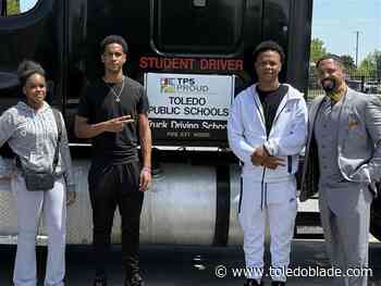 TPS&#39; commercial driver&#39;s license program produces first graduates