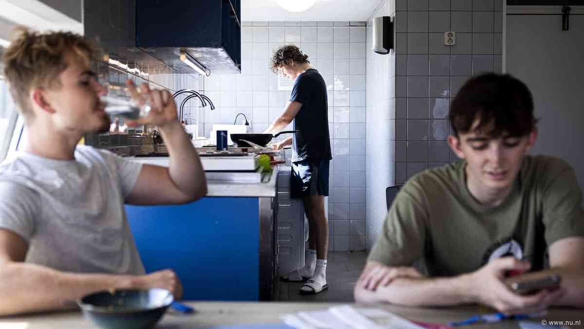 Krappe woningmarkt maakt studentenkamers fors duurder
