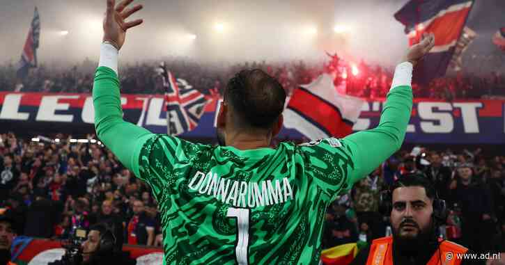 Voetbalpodcast | ‘Misschien wordt het tijd dat een keeper weer de Gouden Bal krijgt’