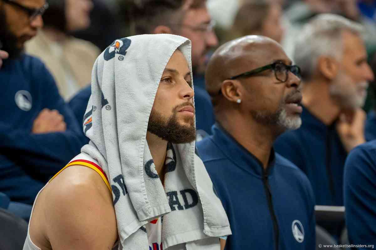 Warriors’ Steph Curry Ruled Out At Least 1 Week With Hamstring Strain