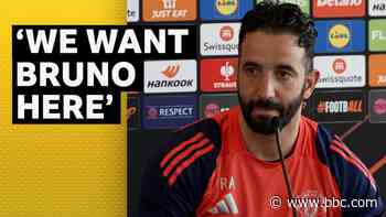 Fernandes is clearly one of top players in world - Amorim