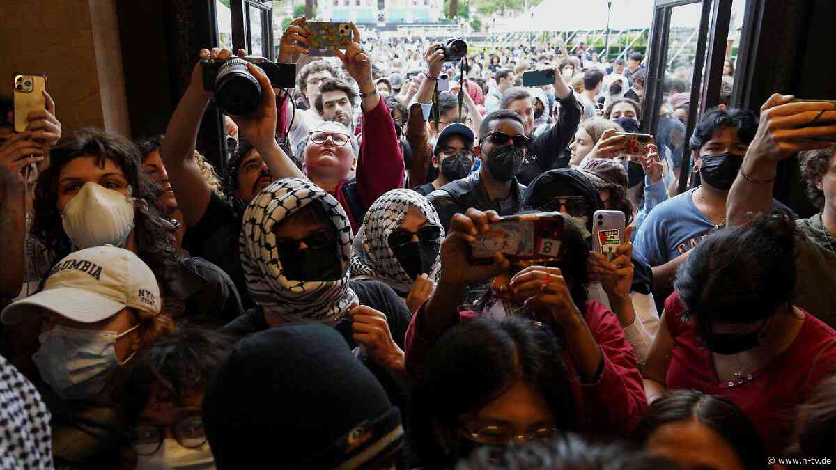 Protest gegen Gaza-Krieg: Vermummte dringen in Bibliothek der Columbia-Uni ein