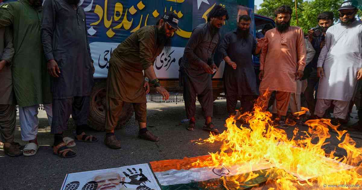 Chilling warning India and Pakistan conflict will spark nuclear war 'at any time'