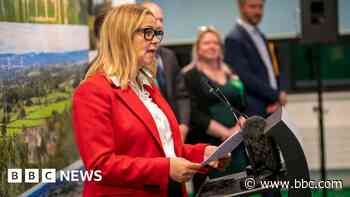 New Weca mayor takes office after election win