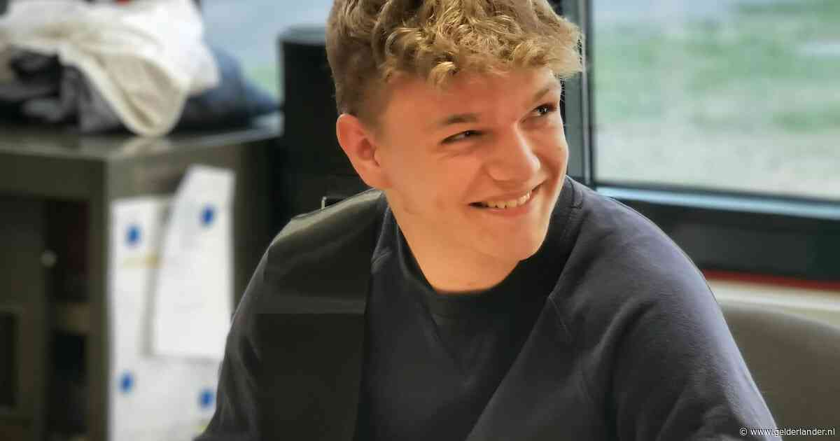 Elke week rijdt zijn stiefvader over de snelweg die Matt (19) overstak: ‘Zijn jas hangt nog aan de kapstok’