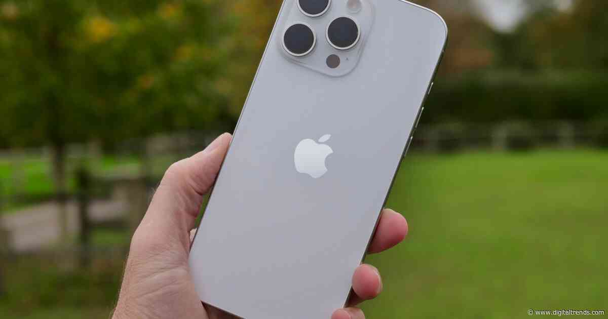 There may not be an iPhone in 10 years’ time, says top Apple exec