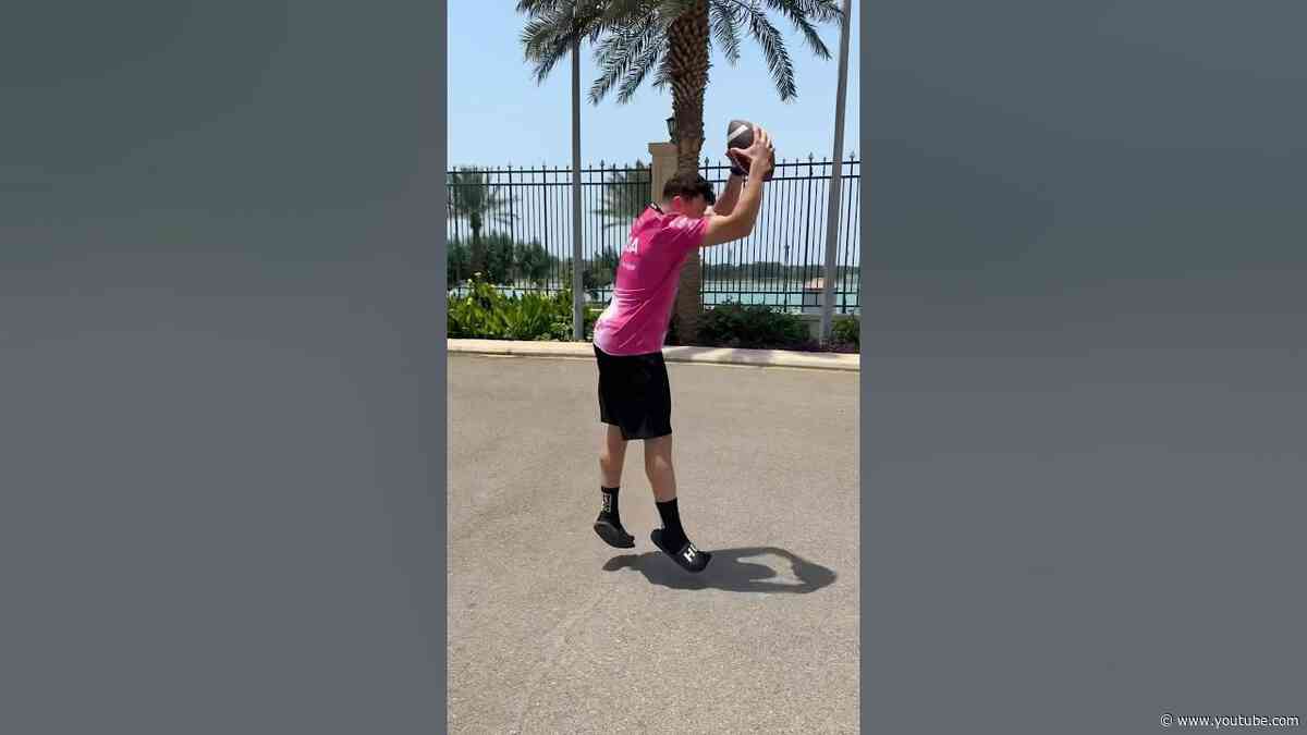 #F1 driver VS American Football… 🏈 #VCARB