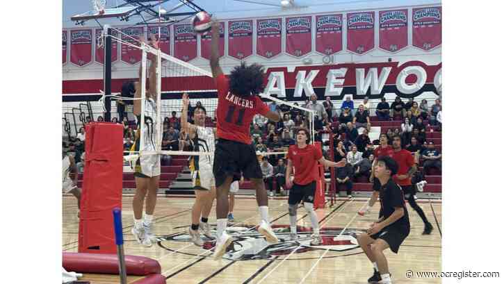Lakewood’s inexperience shows in loss to Brea Olinda in volleyball quarterfinals