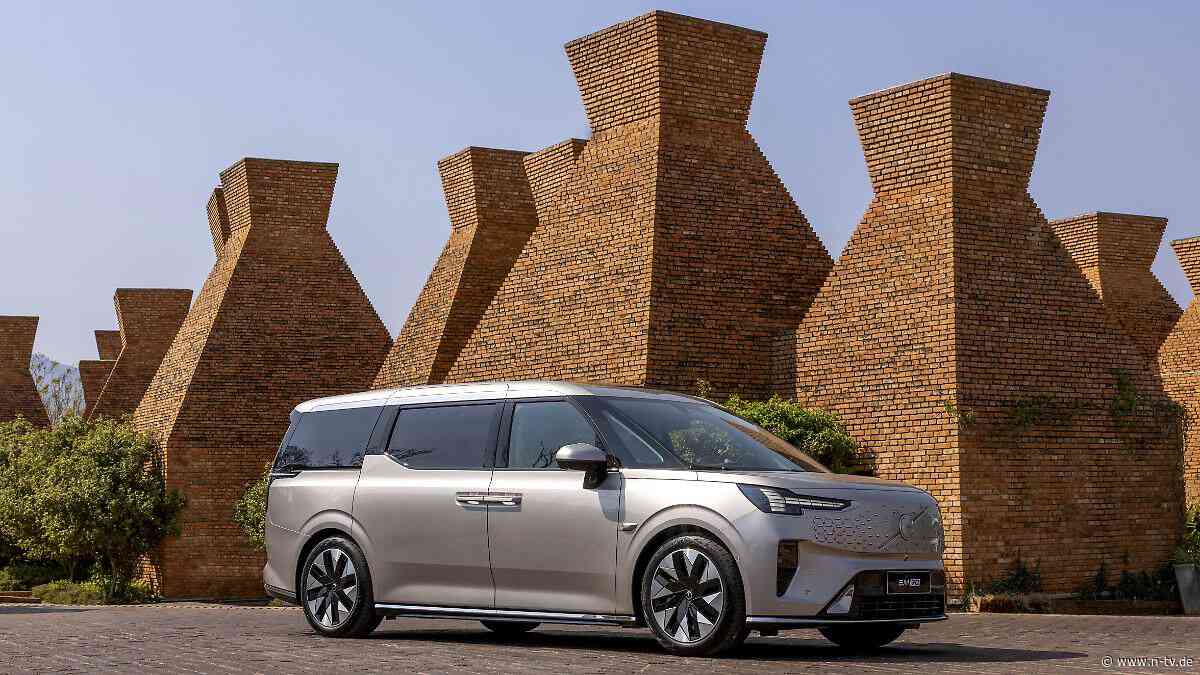 Erster Van der Schweden: Volvo EM90 - kantiger Koloss mit plüschigem Inneren