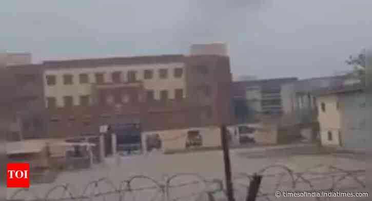 Blast heard in Lahore; flight ops at Karachi, Sialkot airports temporarily suspended
