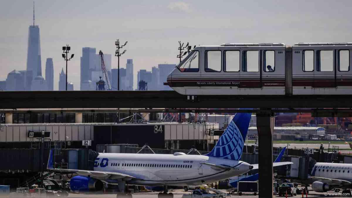 US to upgrade safety equipment at Newark airport after outage