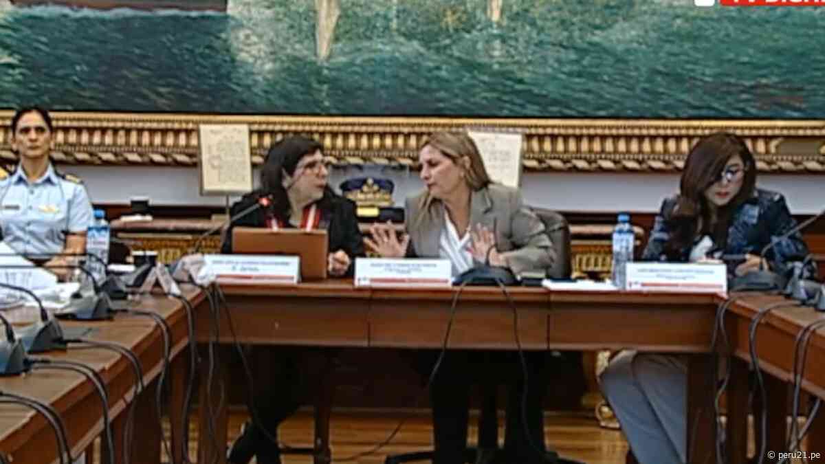 Janet Tello y Maricarmen Alva protagonizan tenso momento en el Congreso (VIDEO)