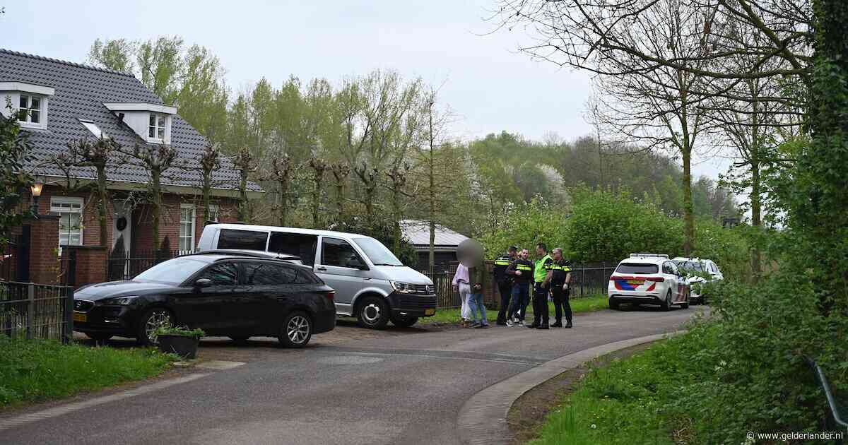 Is het een woningoverval of toch iets anders? ‘Bizar dat ik eerste hulp verleen aan degene die me wil vermoorden’