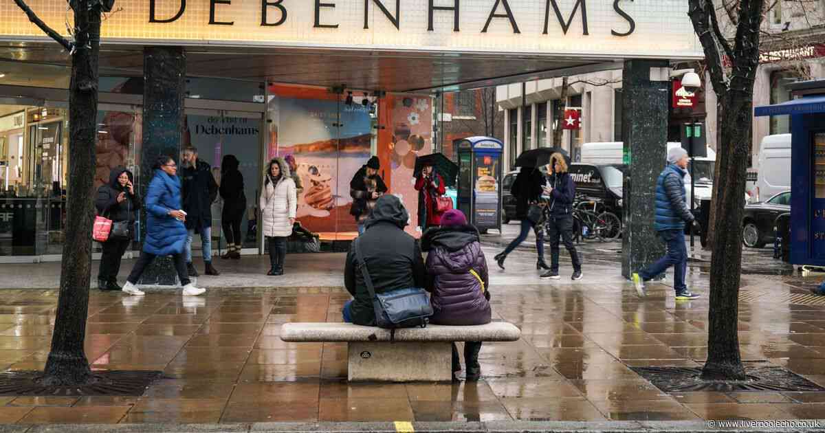 Debenhams shoppers left 'speechless' as £1.5k men's watch reduced by 87%
