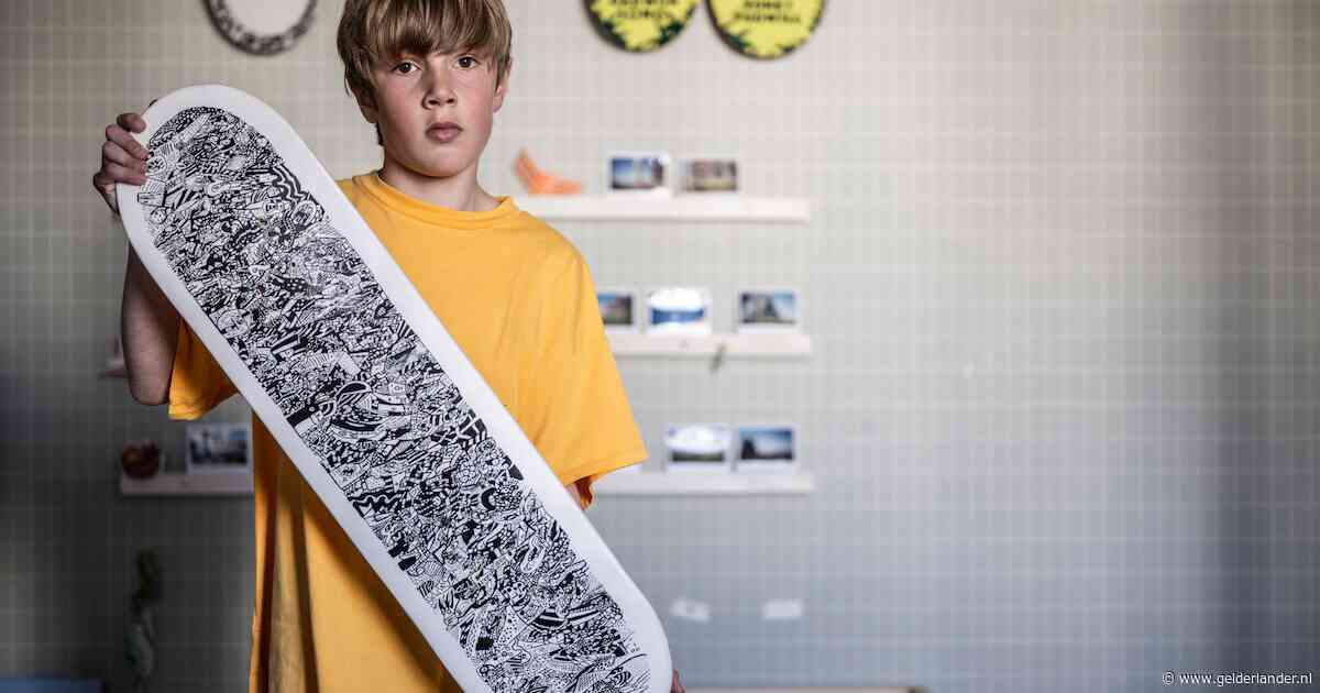 Bruno (9) zit thuis omdat hij vastloopt op school, zijn bijzondere tekeningen in zwart-wit bieden troost