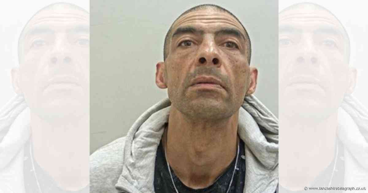 Man who stole candles and fragrances banned from city centre shops