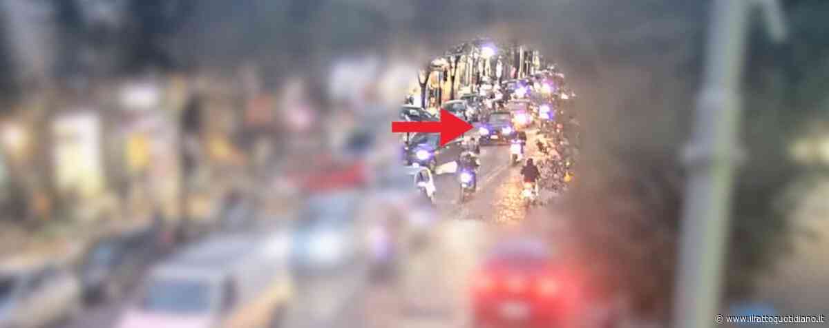 Lo sparo, la fuga in scooter, l’auto senza controllo: in un video le fasi dell’omicidio di Emanuele Durante a Napoli