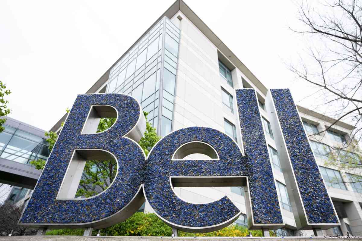 BCE cuts quarterly dividend payment to shareholders, reports Q1 profit up