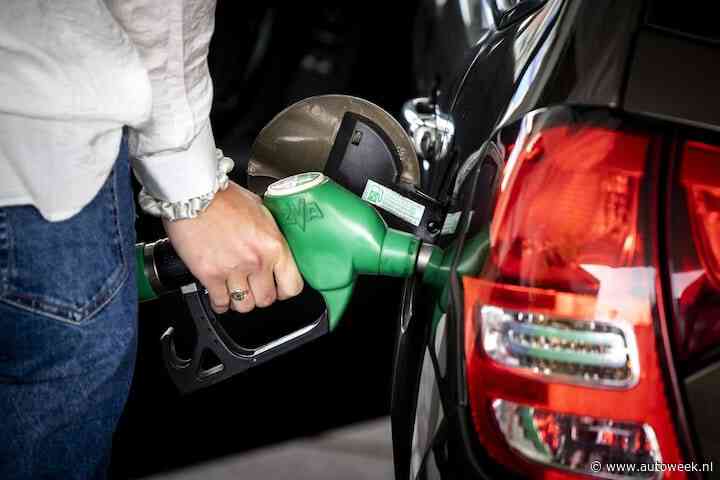 Benzine 10 procent goedkoper dan jaar geleden