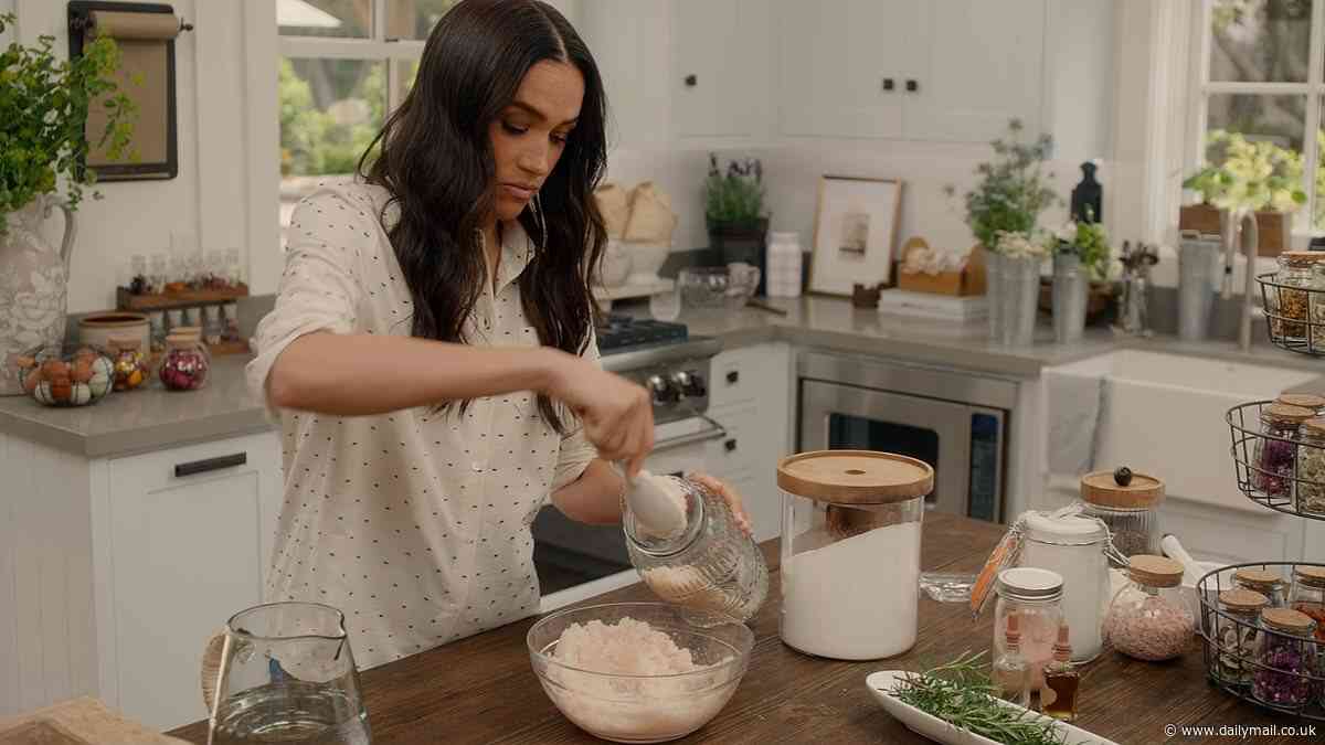 Woman who claims Meghan Markle's bath salts gave her 'catastrophic burns' threatens to sue the duchess for $10m