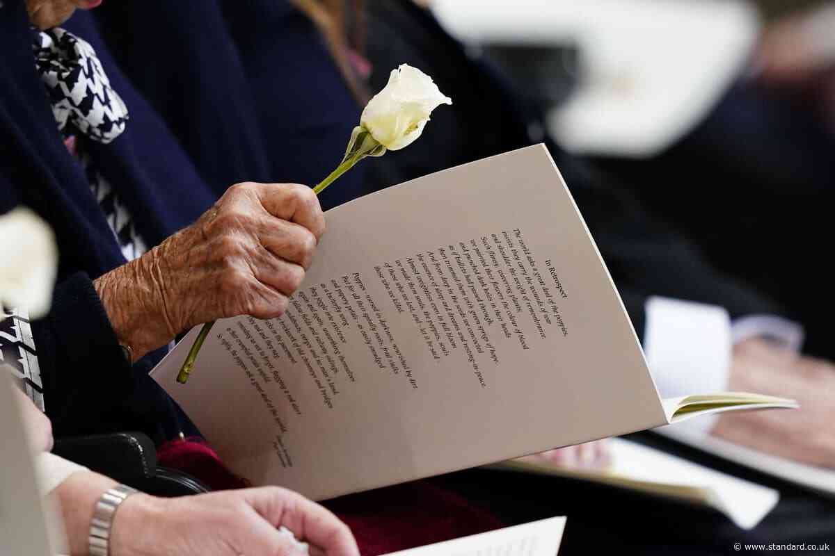 In Pictures: Nation gives thanks to veterans on the 80th anniversary of VE Day