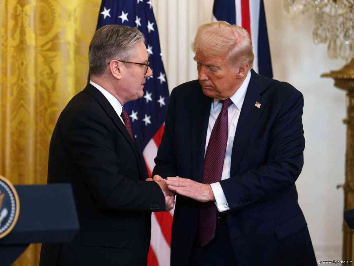 Dazi, accordo Usa-Uk. Trump attacca Powell: "Stupido". E l'Ue prepara i controdazi da 95 miliardi