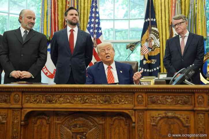 Watch: President Trump set to announce trade deal with UK