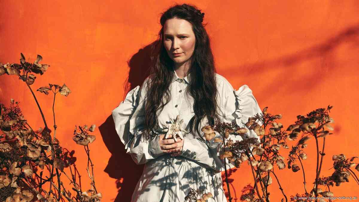 Schweiz schickt Zoë Më zum ESC – mit einem Lied, das berührt