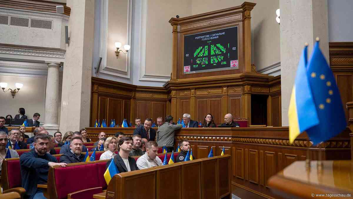 Ukrainisches Parlament stimmt Rohstoffabkommen mit den USA zu