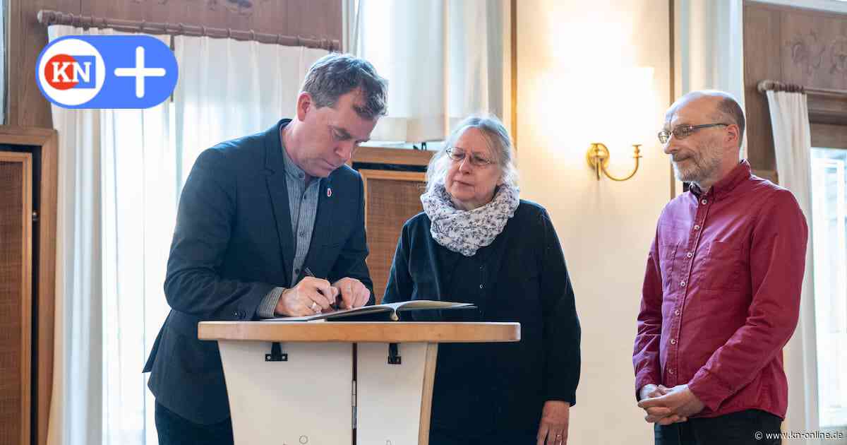Gedenkort am Russee gehört jetzt der Stadt