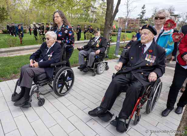 Victory in Europe Day commemorations underway in Toronto, Ottawa