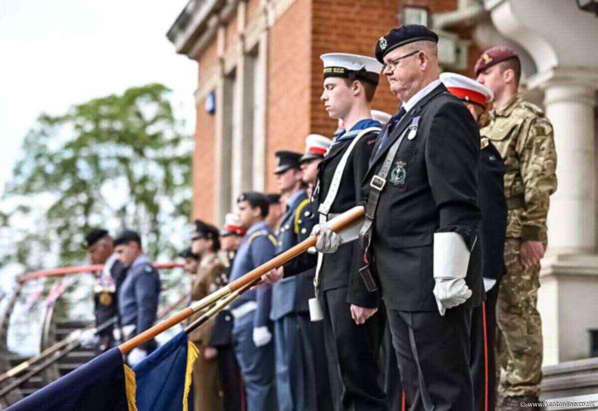In pictures: Towns mark VE80 Day