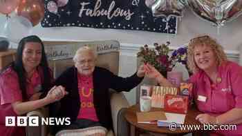 Woman, 100, shares blitz memories on VE Day