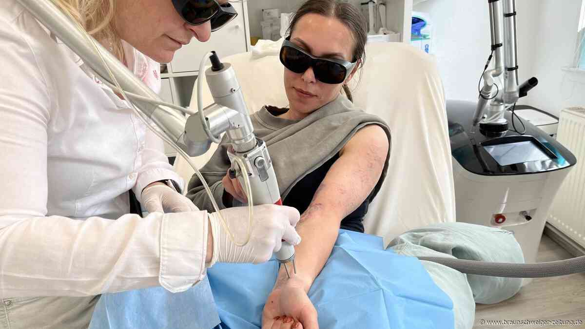 Wolfenbüttel: Playboy-Hase am Po – Sie lasern Tattoo-Sünden weg