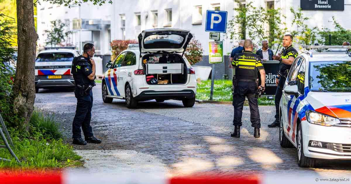 Ex-aanklager zat naast in Rijswijk geliquideerde Turk Cemil Önal: ’Ik schreeuwde en dook naar grond’